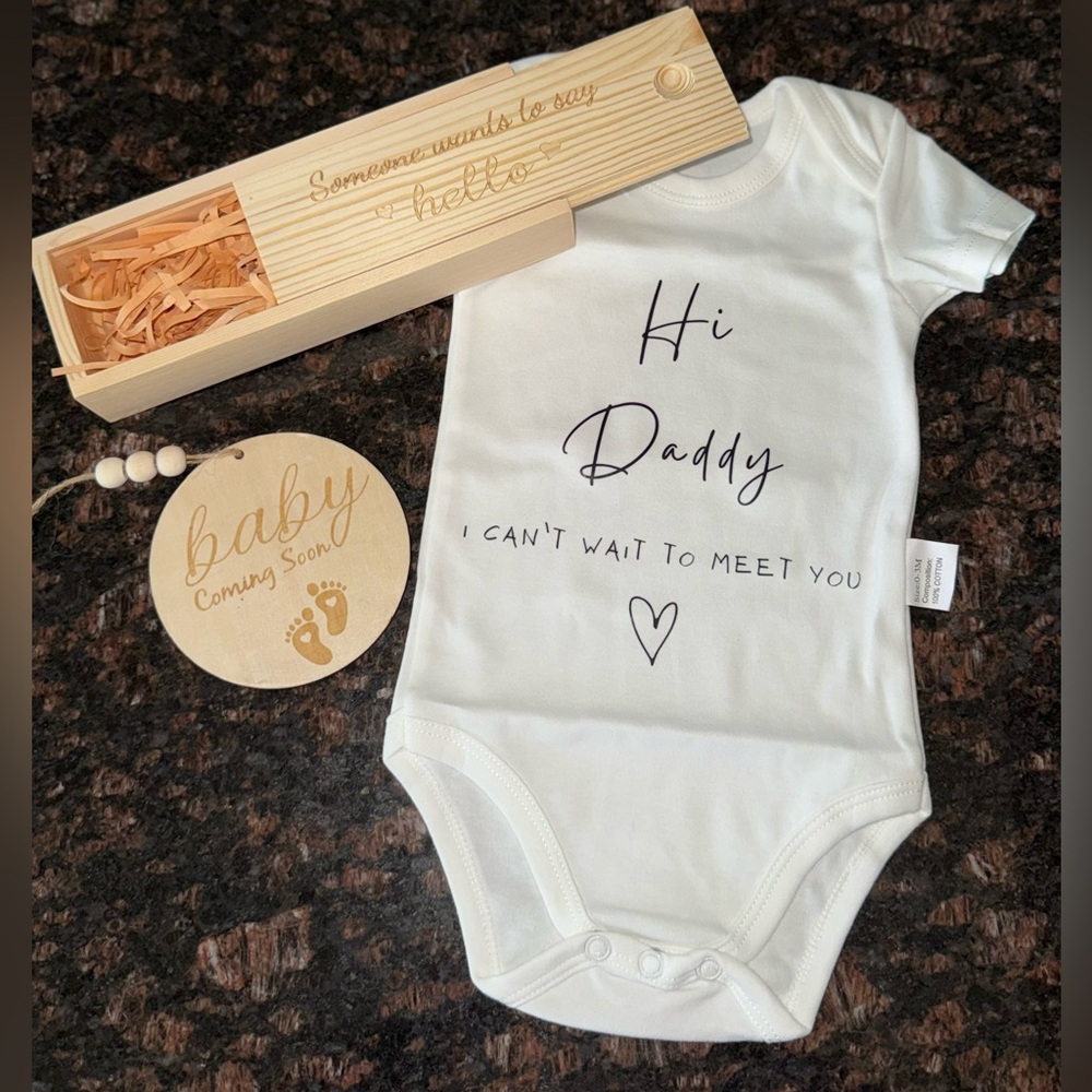 New Surprise Pregnancy Announcement Set